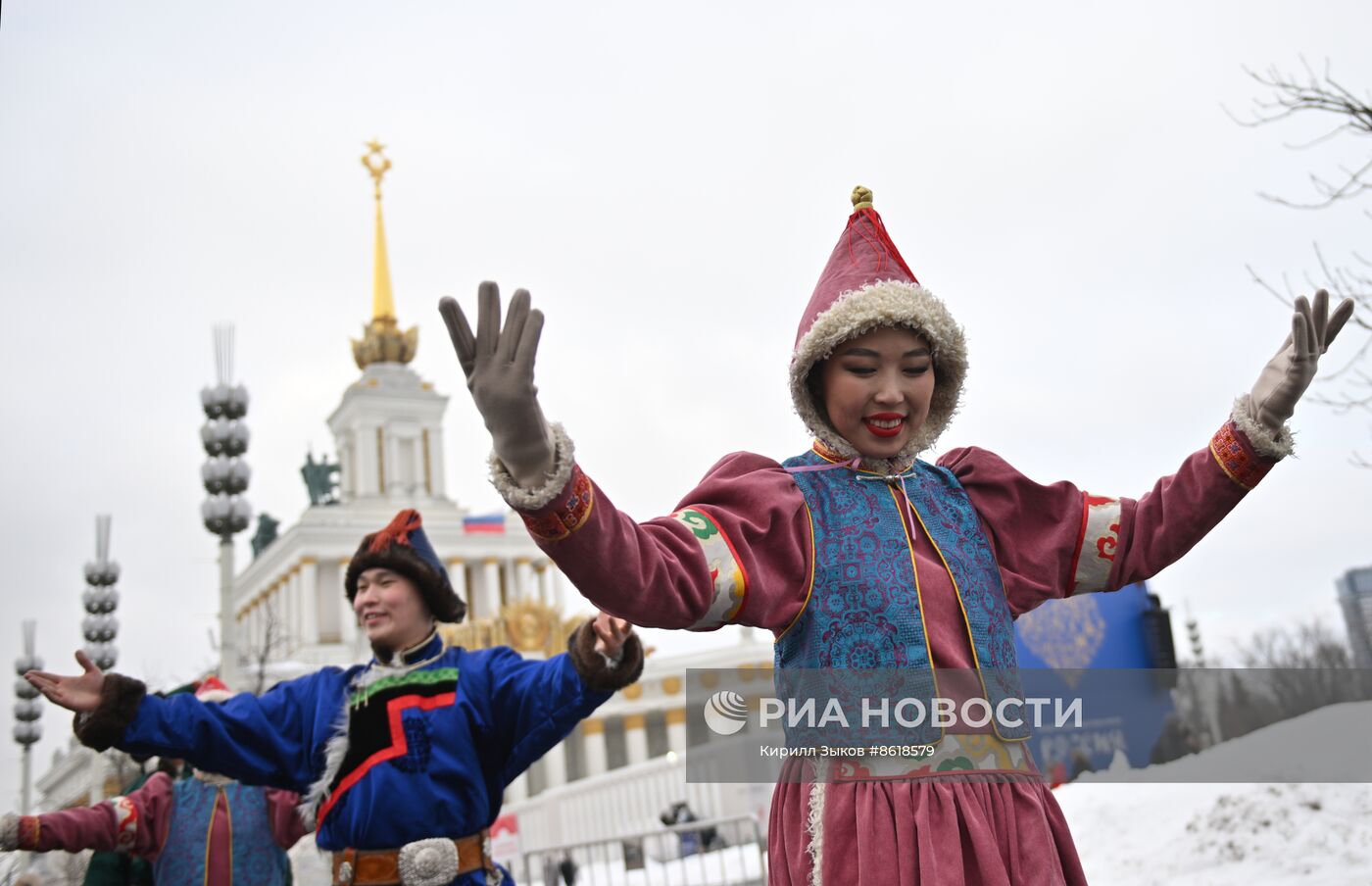 Выставка "Россия". Шествие, посвященное встрече Нового года по восточному календарю