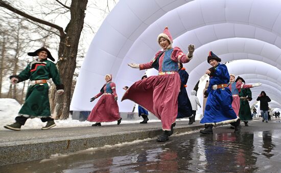 Выставка "Россия". Шествие, посвященное встрече Нового года по восточному календарю
