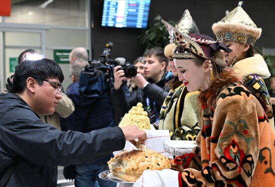 Прибытие первых участников международного мультиспортивного турнира "Игры Будущего"