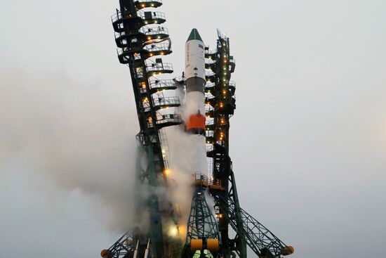 Запуск транспортного грузового корабля "Прогресс МС-26" с космодрома Байконур