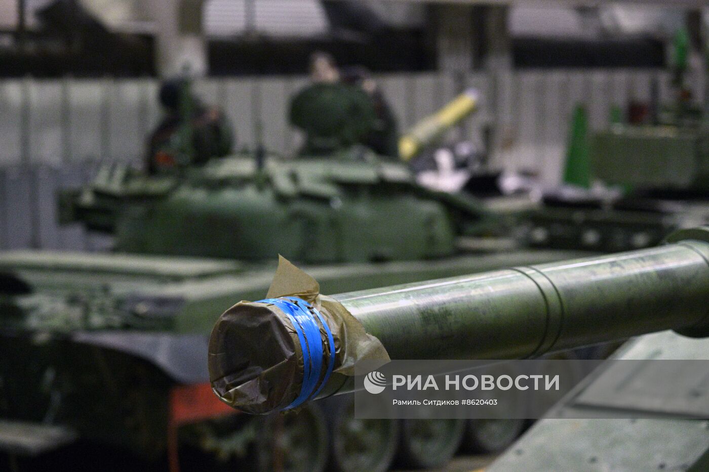 Производство танков на "Уралвагонзаводе"