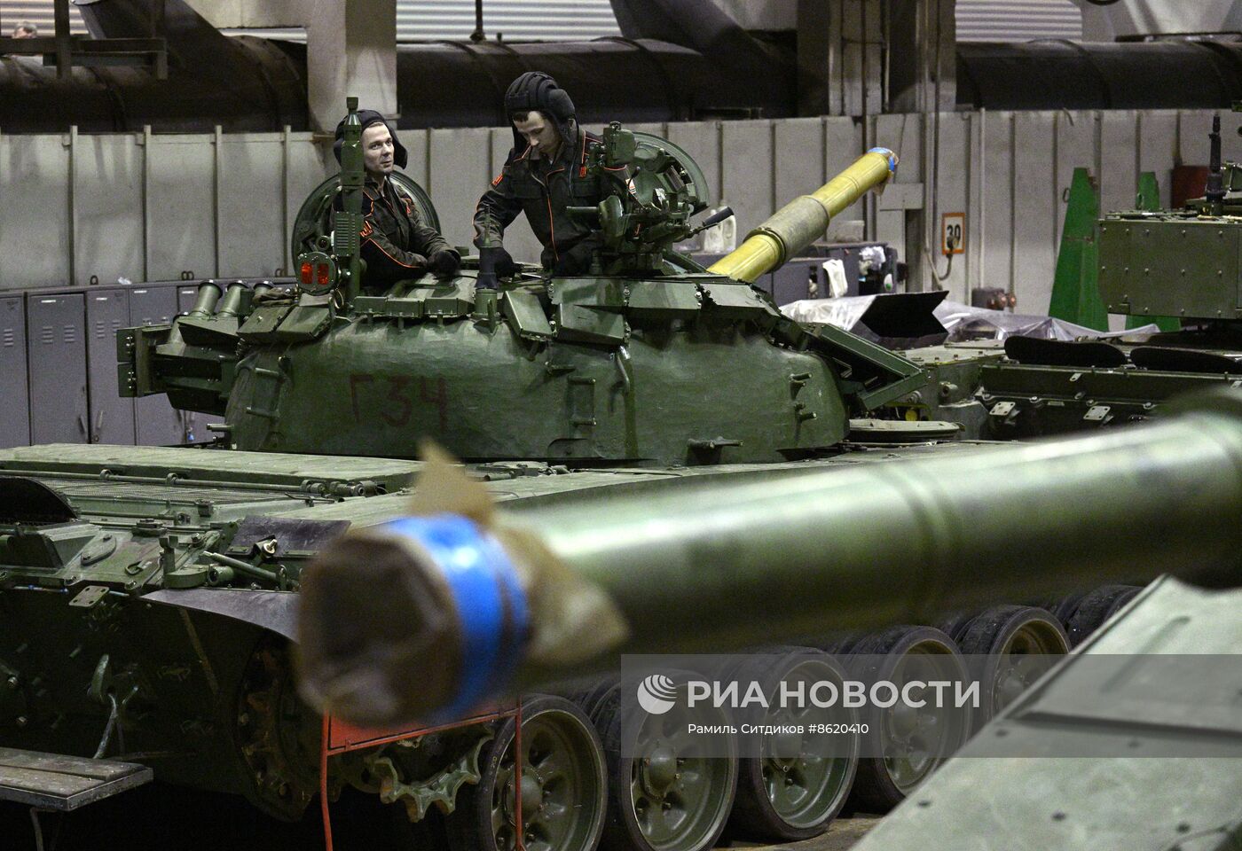 Производство танков на "Уралвагонзаводе"