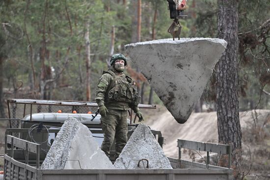 Работа военных инженеров ЦВО на Краснолиманском направлении