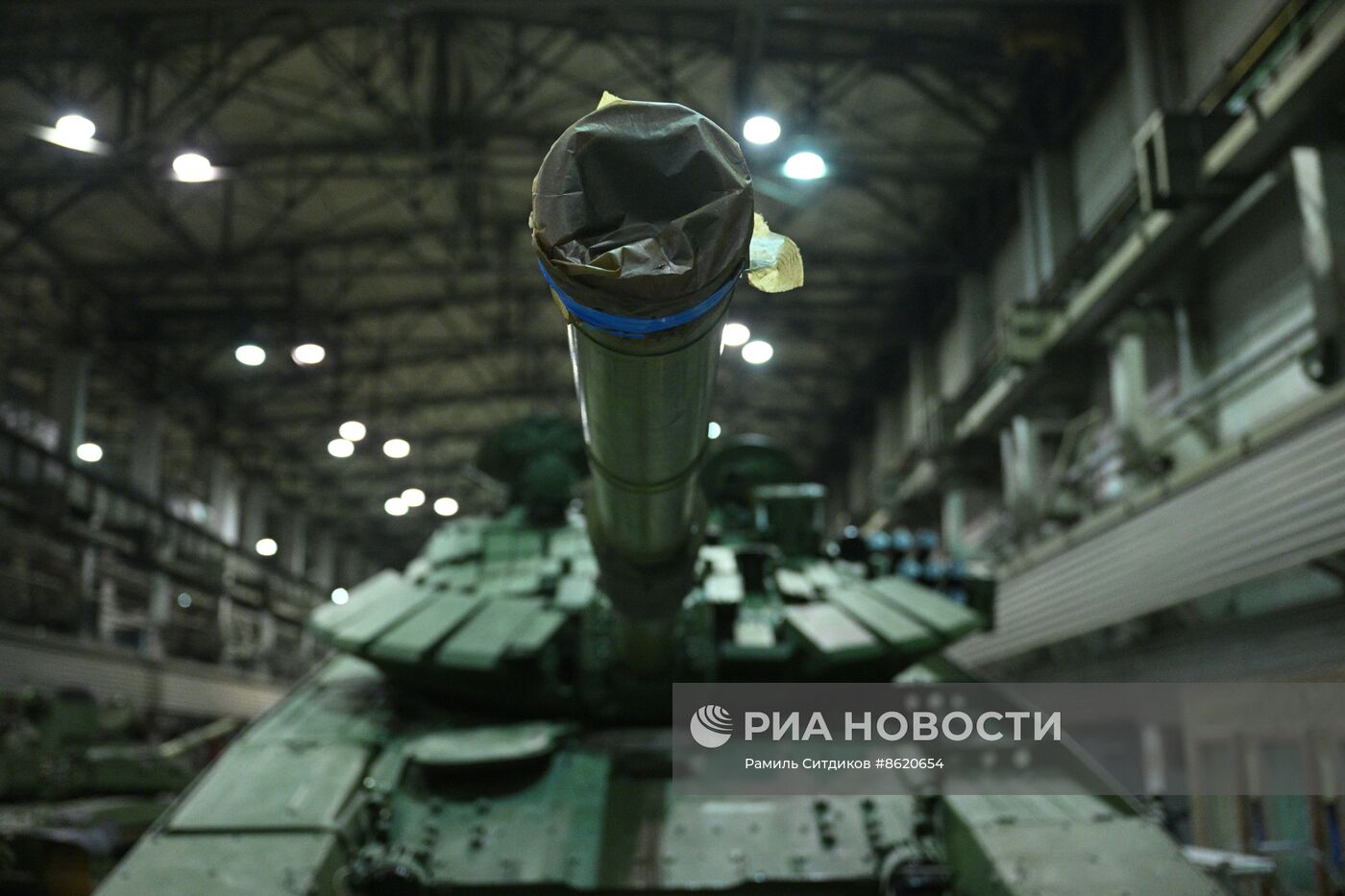 Производство танков на "Уралвагонзаводе"