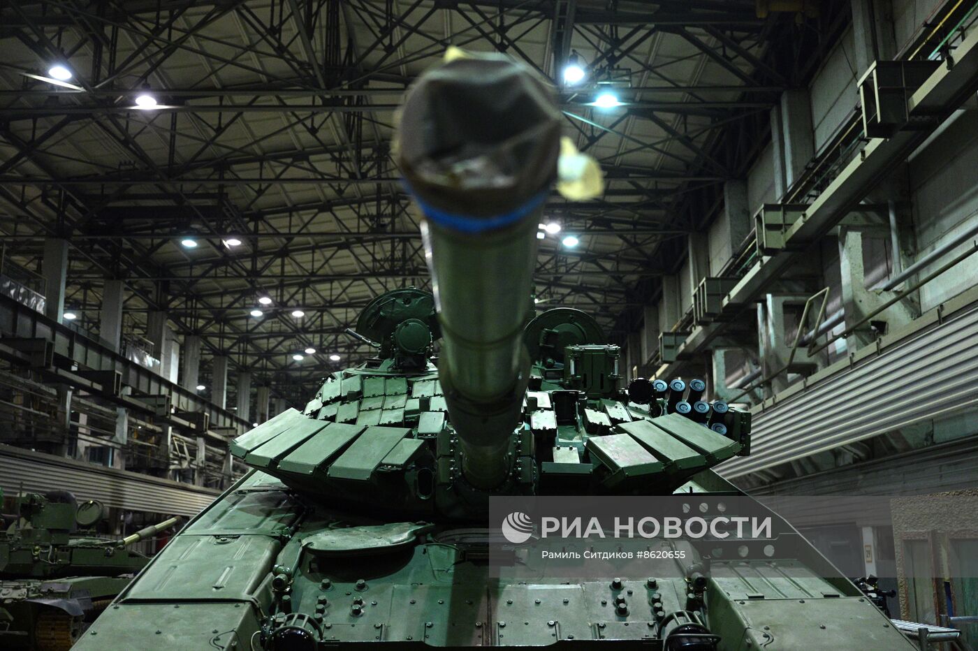 Производство танков на "Уралвагонзаводе"