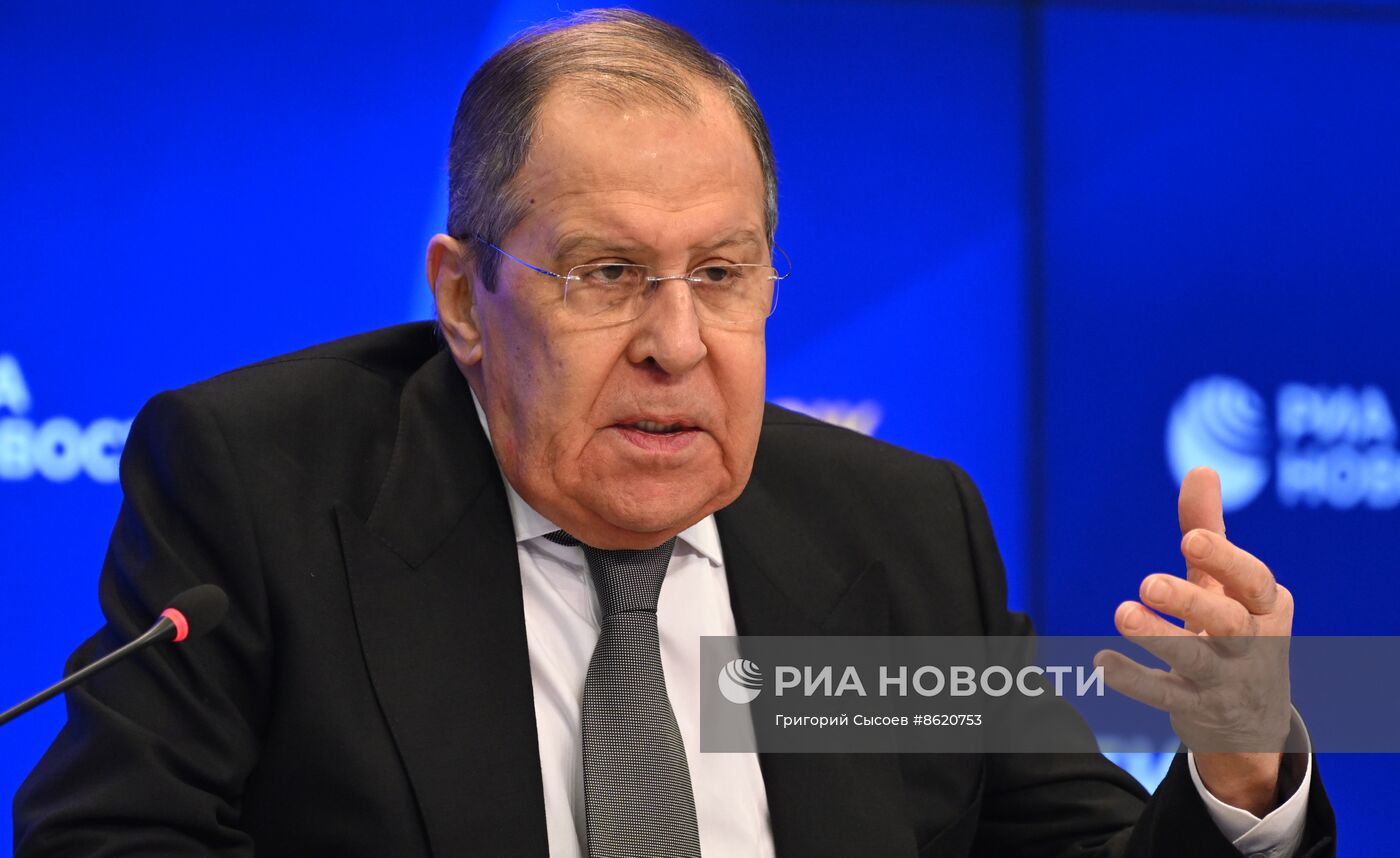 Конференция на тему: "Евромайдан: потерянное десятилетие Украины"