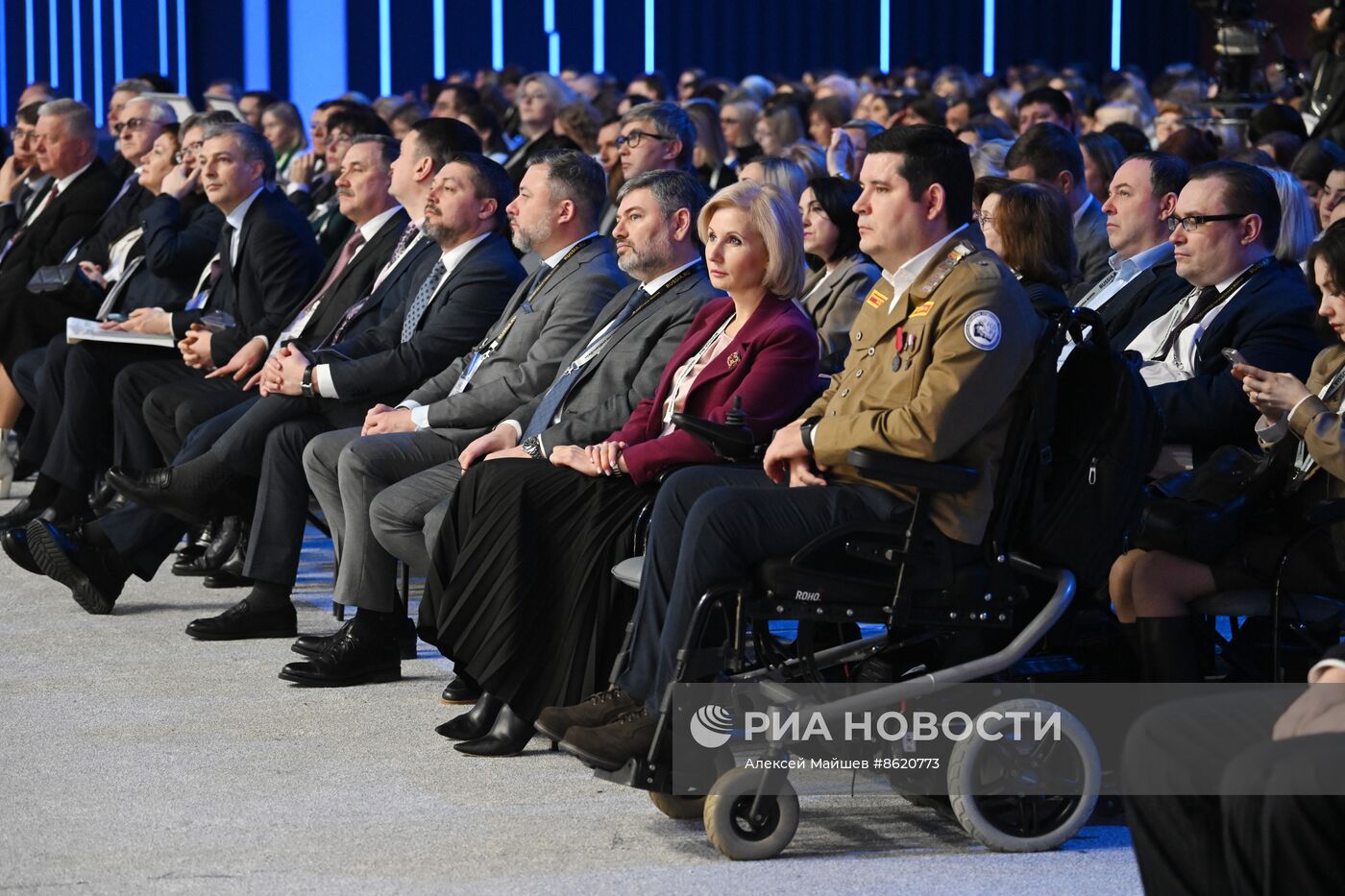 Выставка "Россия". Пленарная сессия "Ключевые результаты и достижения кадровой политики для современного рынка труда"