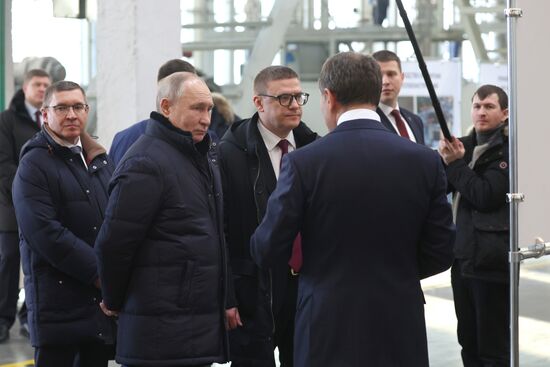 Рабочая поездка президента РФ В. Путина в Челябинск