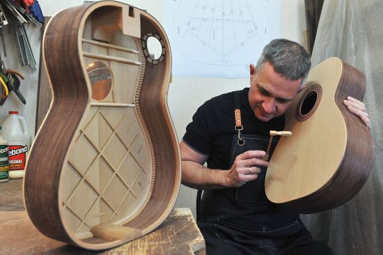 Гитарная мастерская в Тамбове