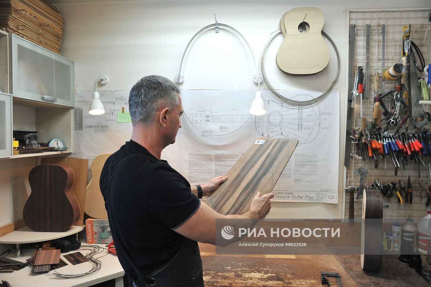 Гитарная мастерская в Тамбове