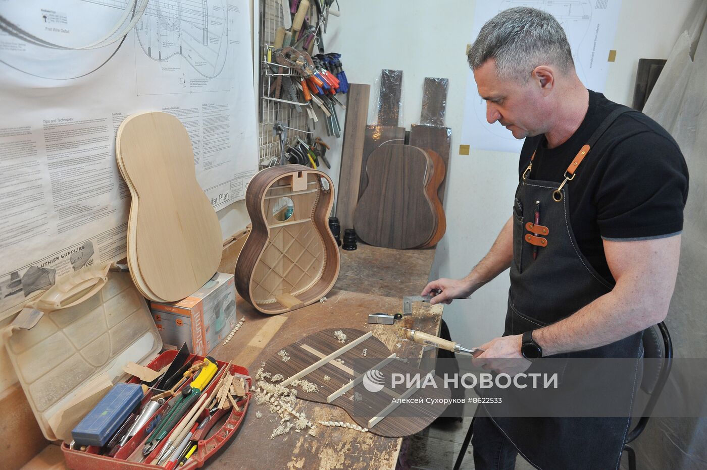 Гитарная мастерская в Тамбове