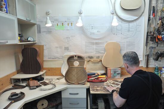 Гитарная мастерская в Тамбове