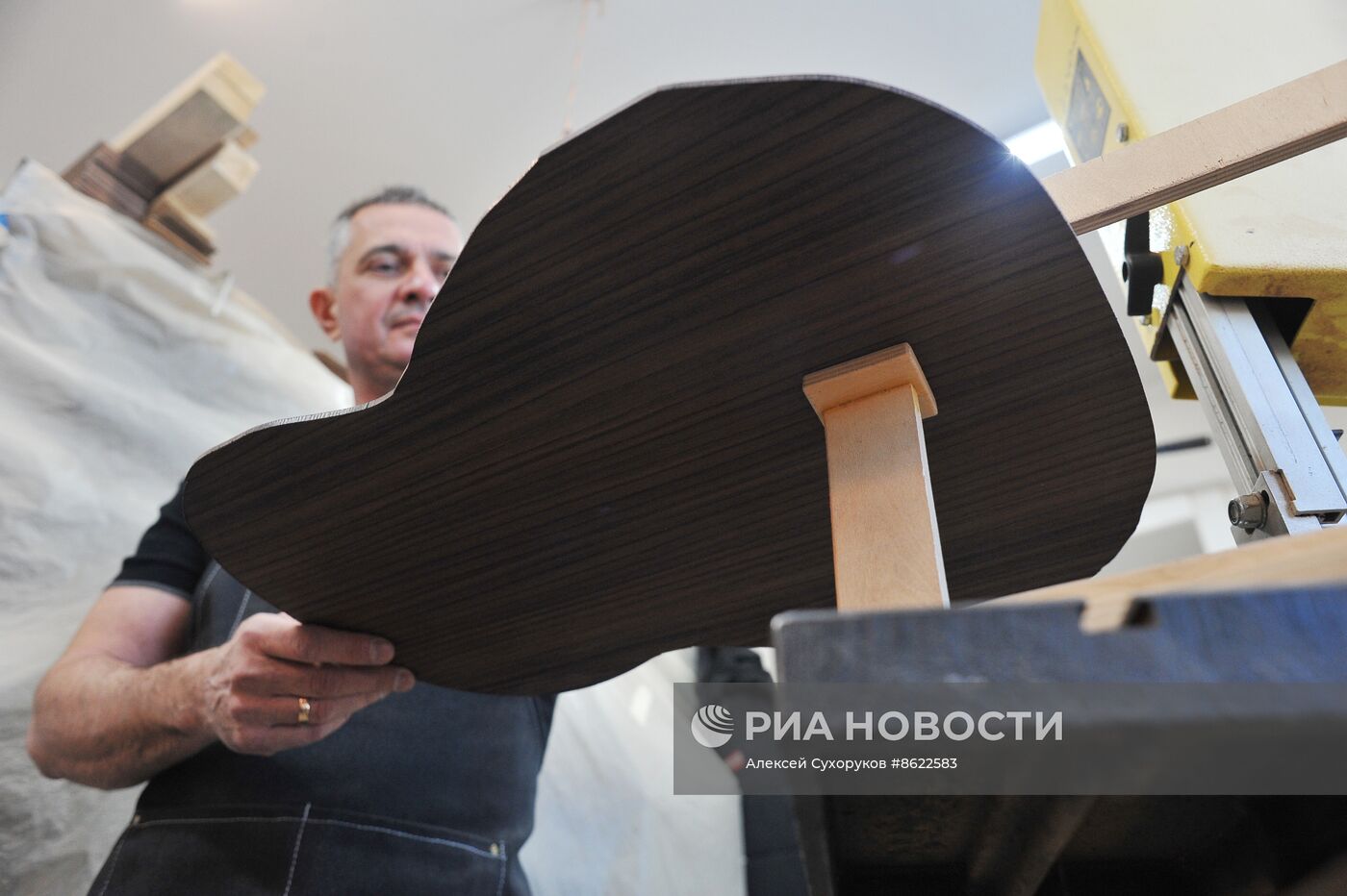 Гитарная мастерская в Тамбове