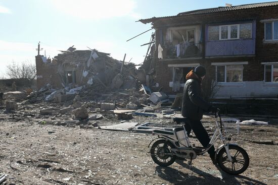 Четыре человека погибли при обстреле ВСУ Пантелеймоновки в ДНР