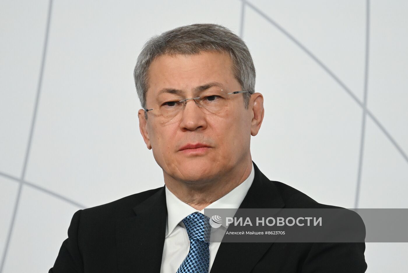 Форум "Сильные идеи для нового времени"