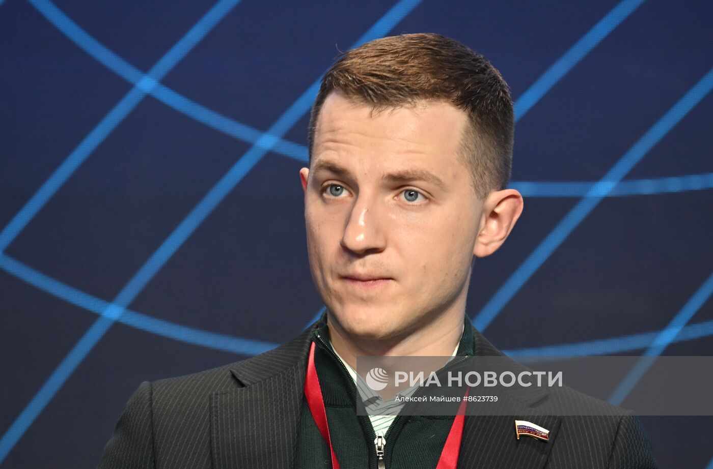 Форум "Сильные идеи для нового времени"