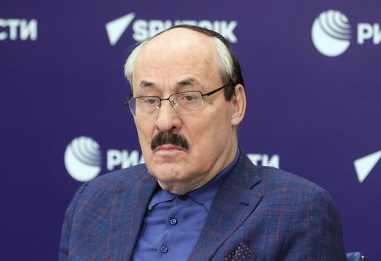 Презентация трехтомной монографии "Россия и Молдова: между наследием прошлого и горизонтами будущего"