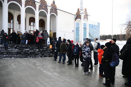 Выставка "Россия". Автограф-сессия с легендами "Спартака"