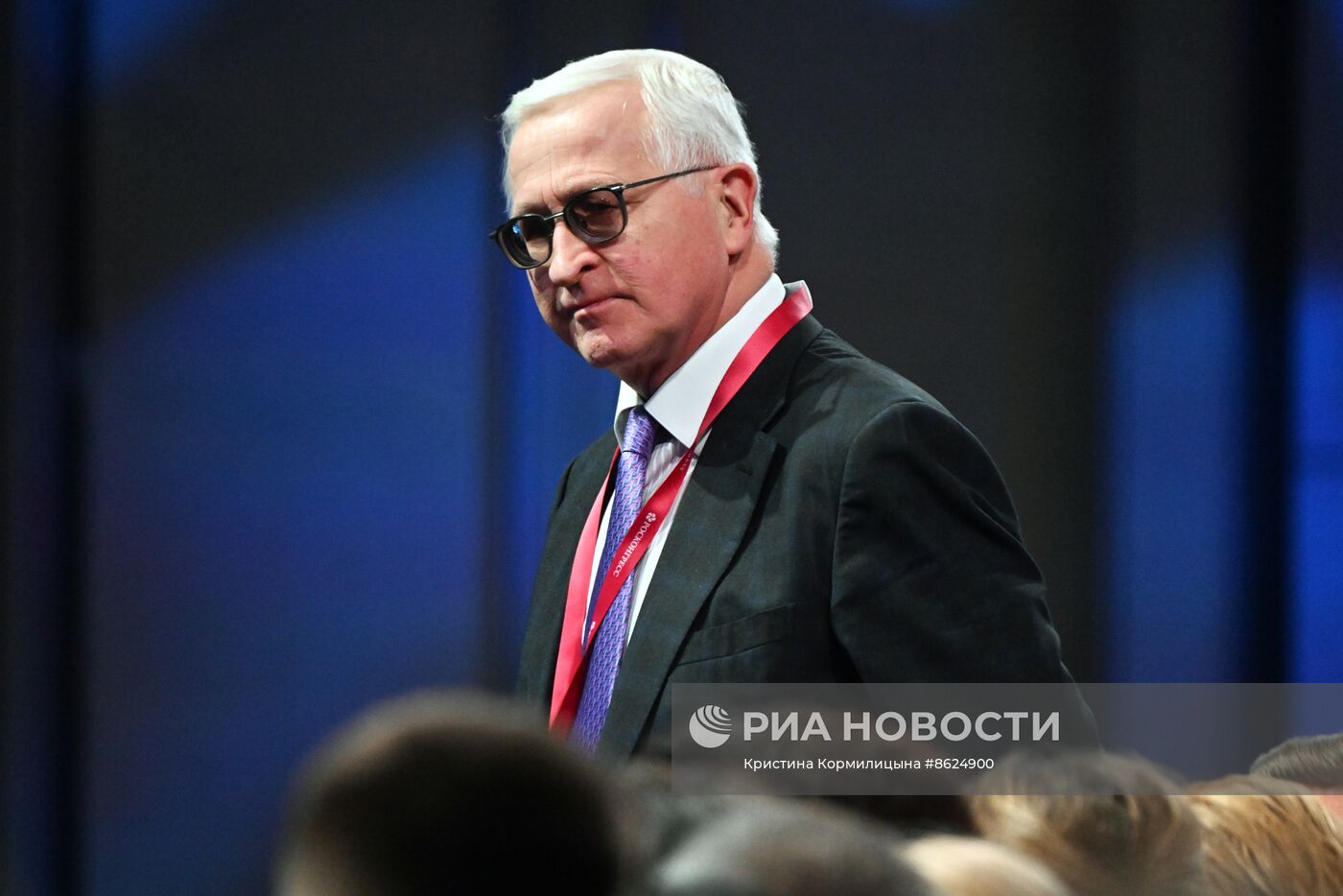 Президент РФ В. Путин принял участие в форуме "Сильные идеи для нового времени"