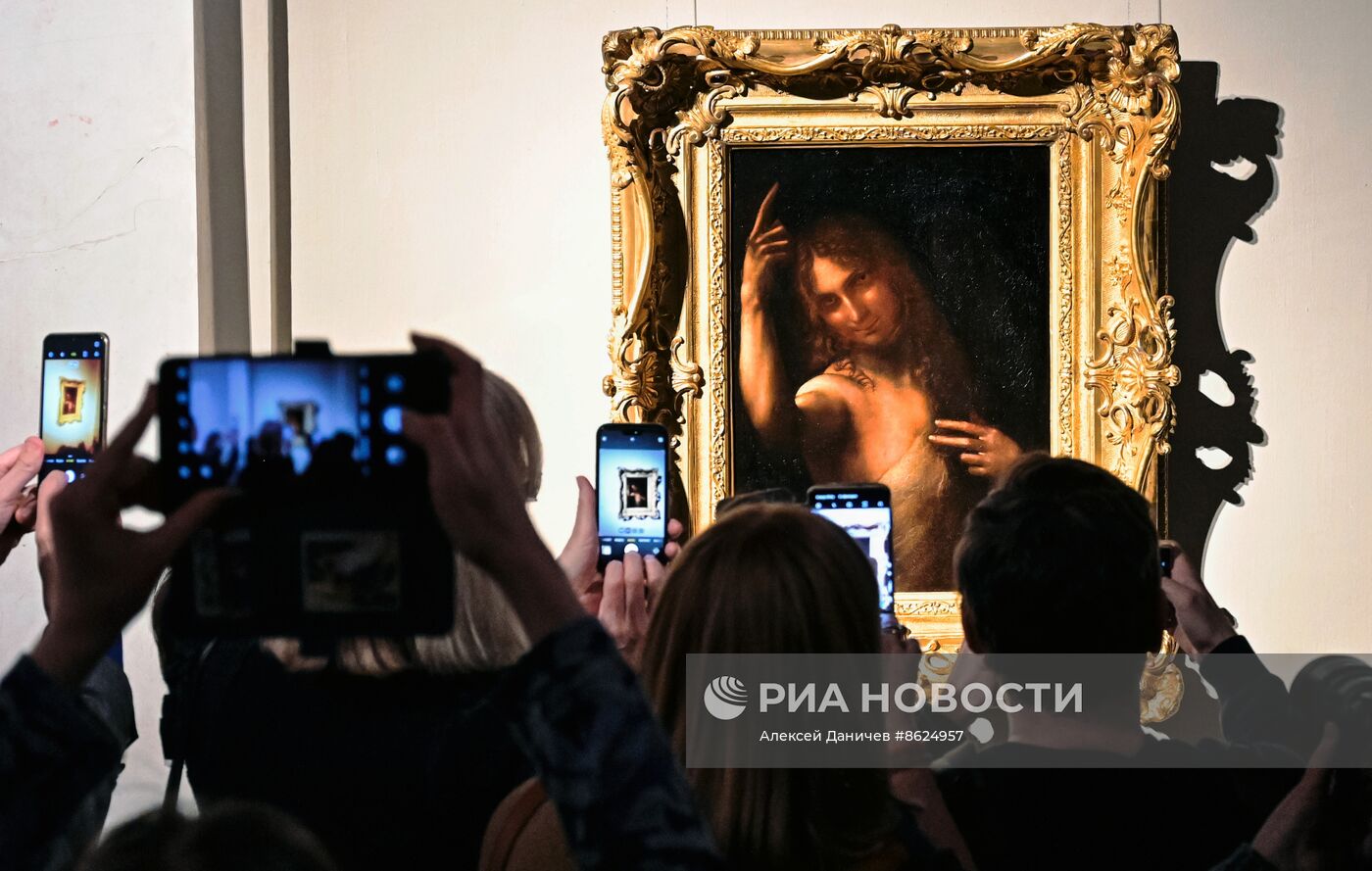 Открытие выставки "Новые загадки картин Леонардо да Винчи" в Санкт-Петербурге