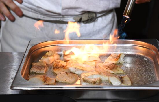 Выставка "Россия". Гастрономический круиз "Родные берега" от круизной компании "ВодоходЪ"