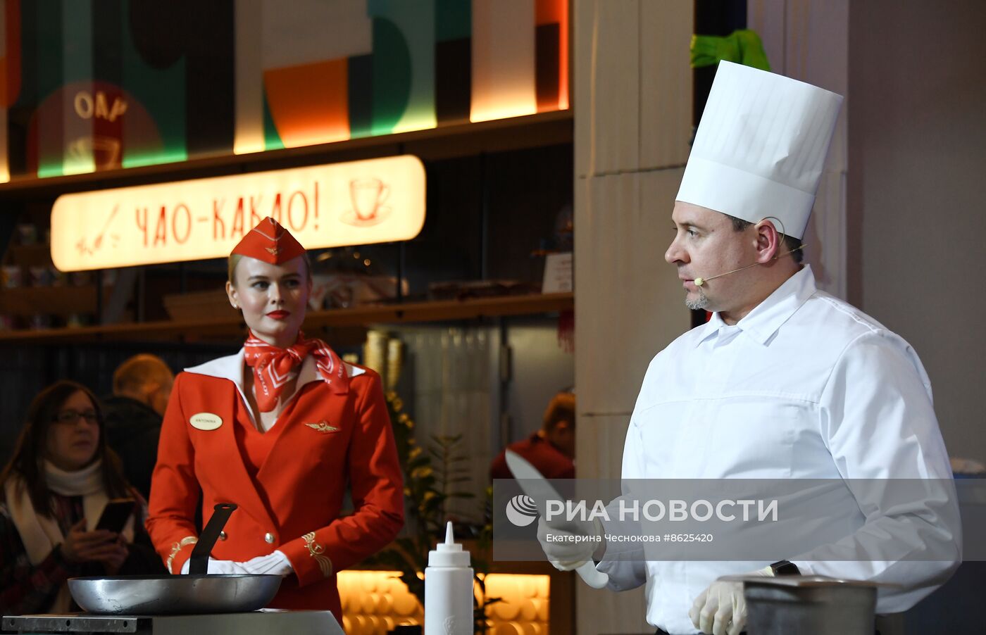 Выставка "Россия". Кулинарное шоу от шеф-повара бортового питания "Аэромар"