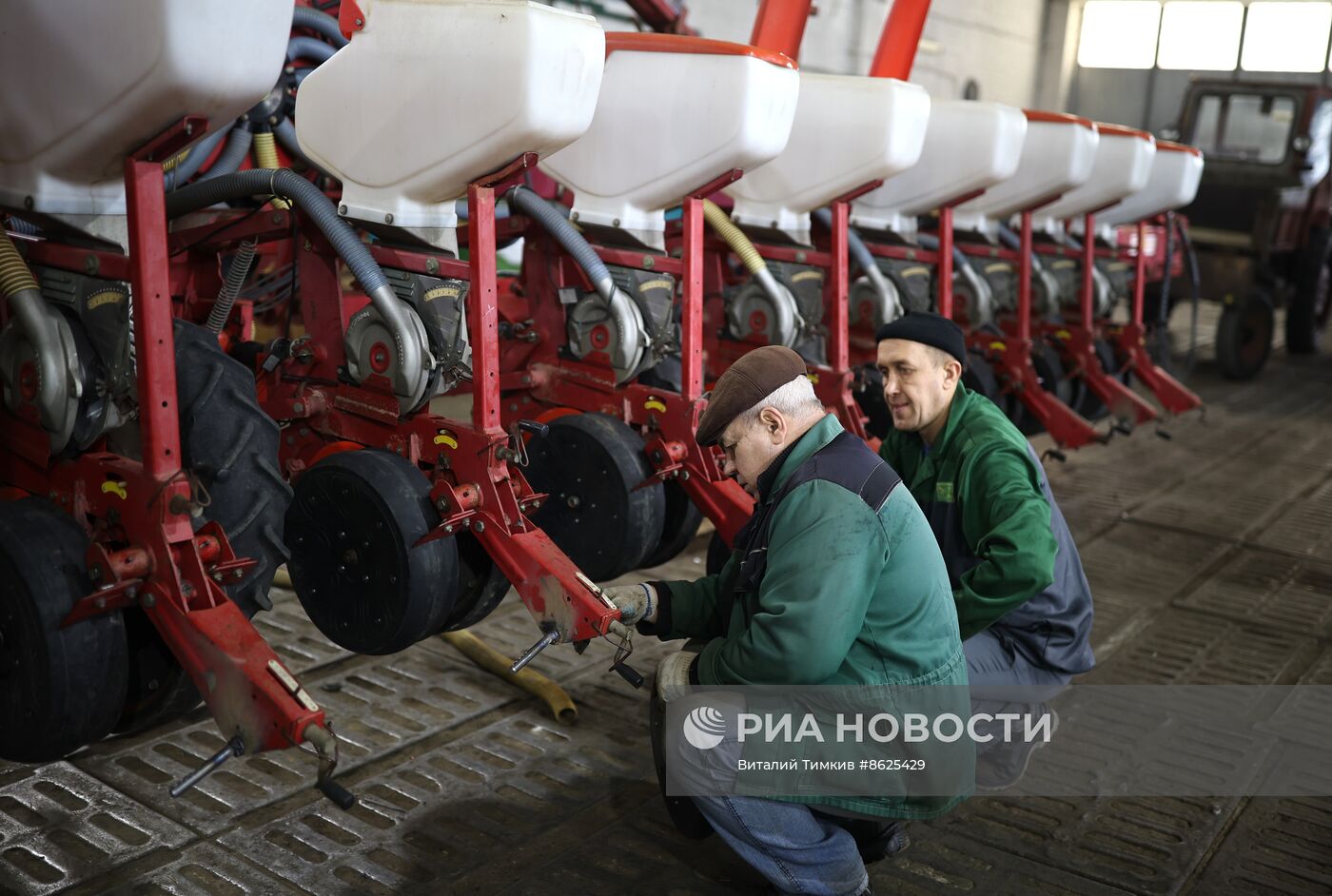 Подготовка сельхозтехники к весенне-полевым работам в Краснодарском крае