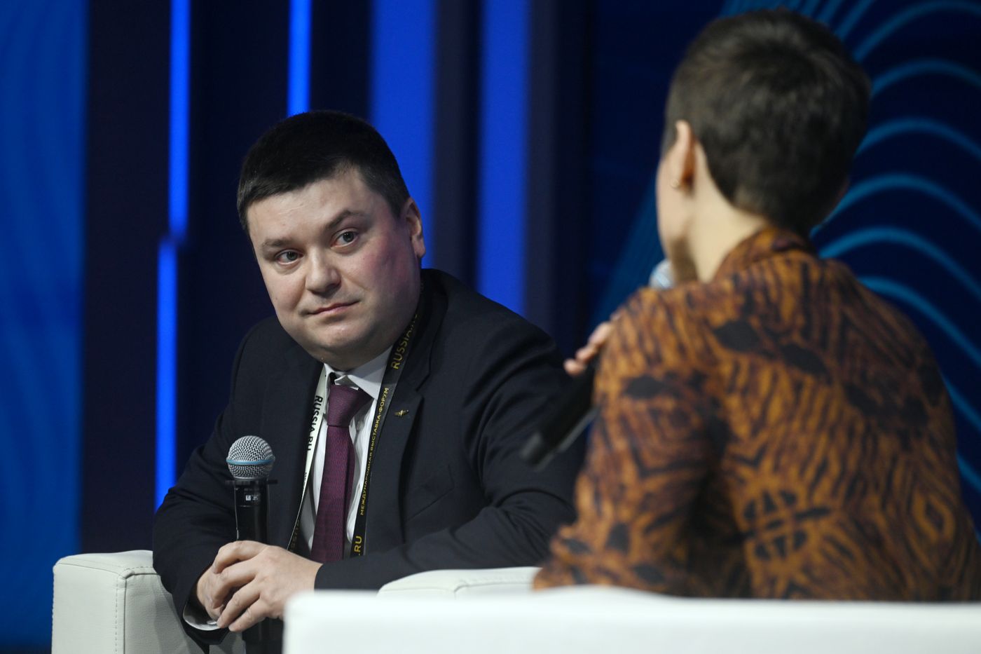 Выставка "Россия". Пленарная сессия "О ключевых достижениях и результатах развития в транспортной отрасли"