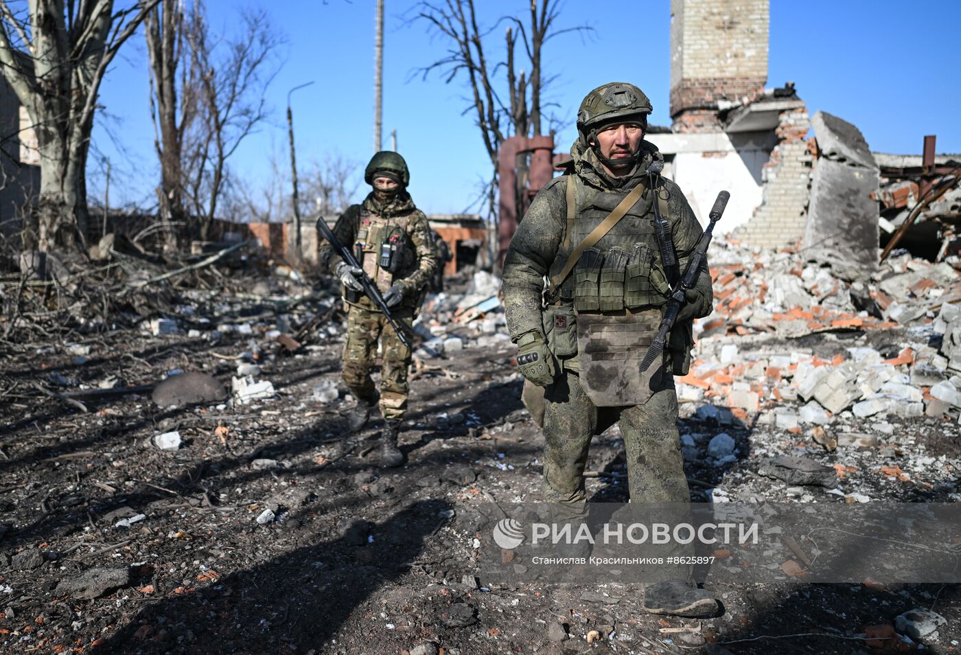 Зачистка Авдеевки бойцами 55-й мотострелковой бригады ЦВО