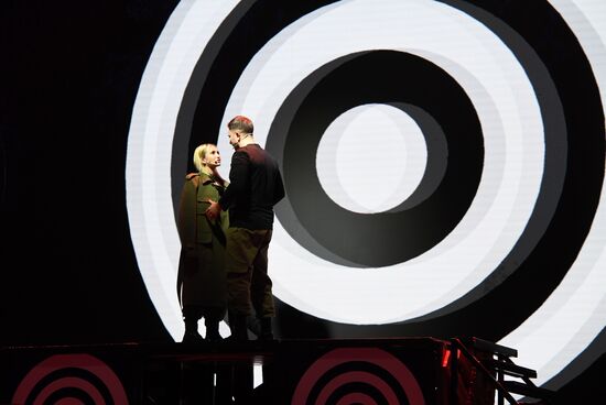 Международная выставка-форум "Россия"
Спектакль "Вера. Надежда. Любовь"
Анастасия Белявская, Владимир Бабенко Место: Россия, Москва. Автор: Екатерина Чеснокова/РИА Новости. Выставка "Россия". Спектакль "Вера. Надежда. Любовь"