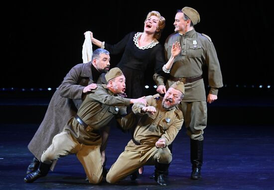 Вечер-посвящение героям России "Наши маяки"