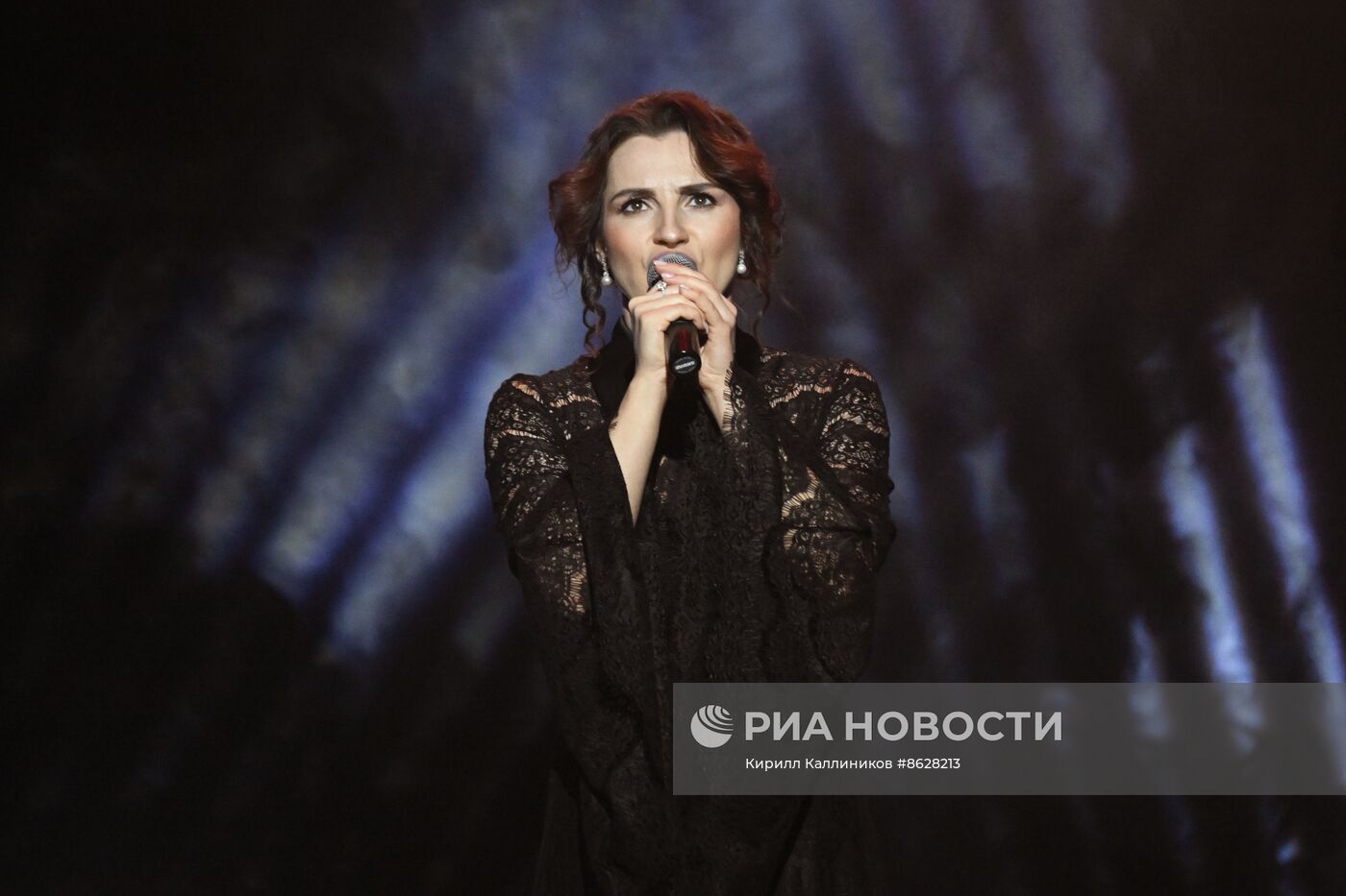 Вечер-посвящение героям России "Наши маяки"