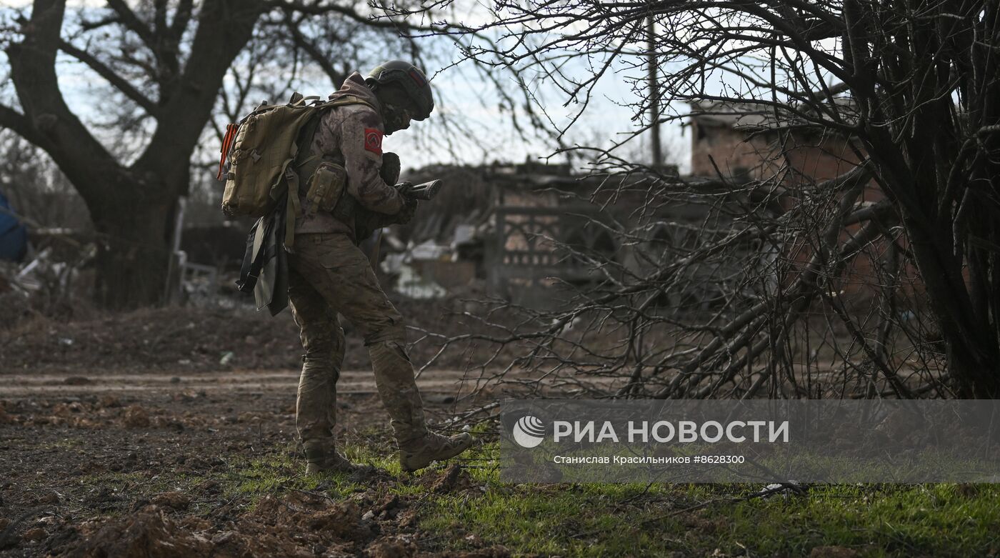 Боевая работа саперов 40-го инженерно-саперного полка ЦВО по разминированию Авдеевки