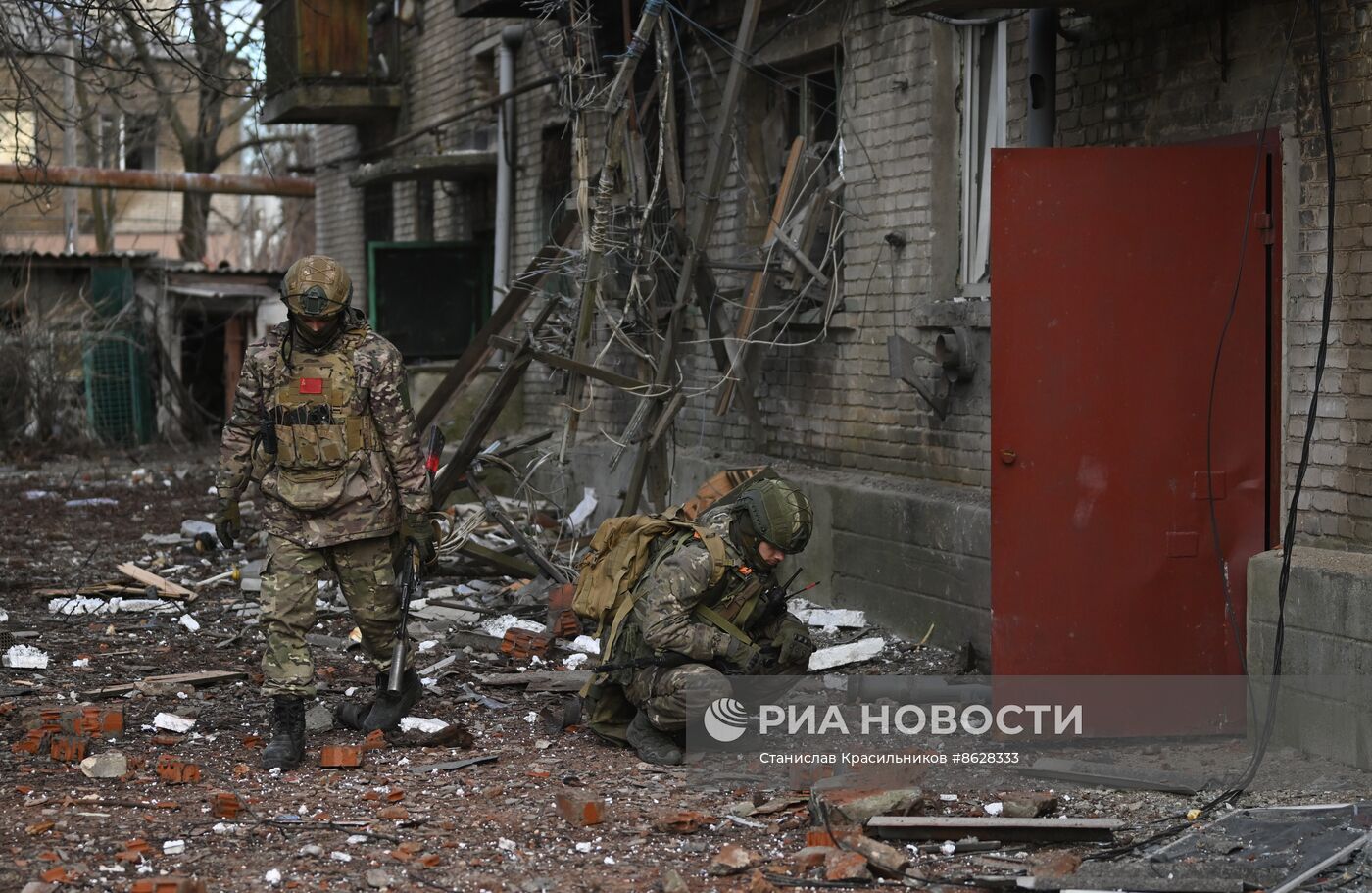 Боевая работа саперов 40-го инженерно-саперного полка ЦВО по разминированию Авдеевки