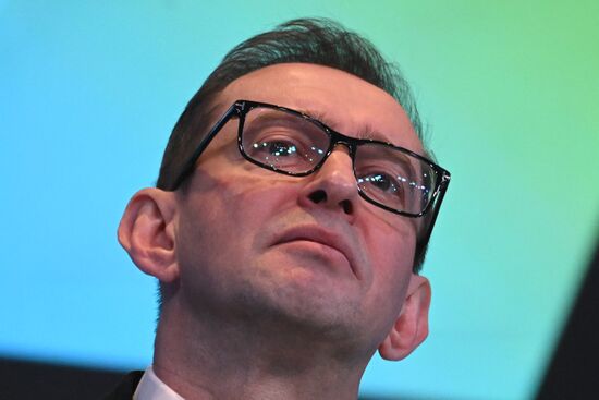 Пятый юбилейный конкурс "Лидеры России"