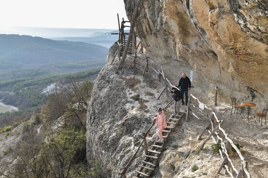 Пещерный монастырь Челтер-Мармара в Крыму