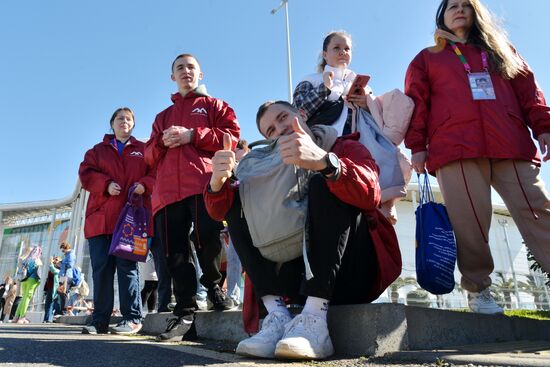 Подготовка ко Всемирному фестивалю молодежи в Сочи
