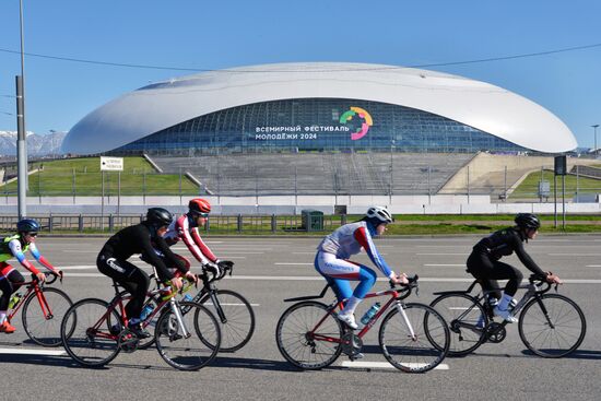 Подготовка ко Всемирному фестивалю молодежи в Сочи