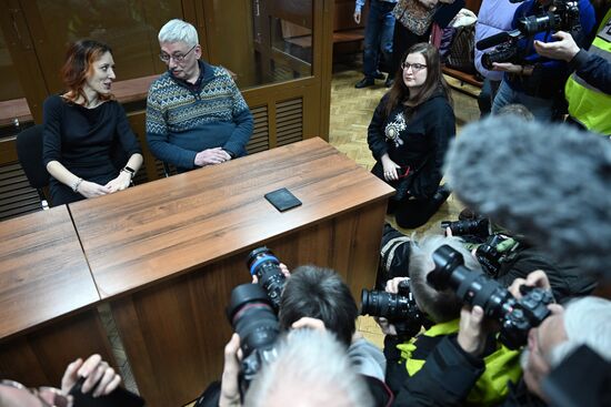 Оглашение приговора правозащитнику О. Орлову (признан в РФ иноагентом) 