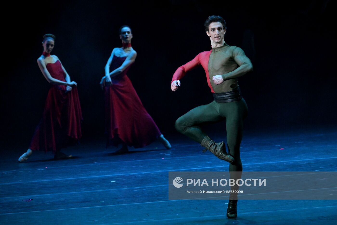 Балет "Четыре" на Новой сцене Большого театра