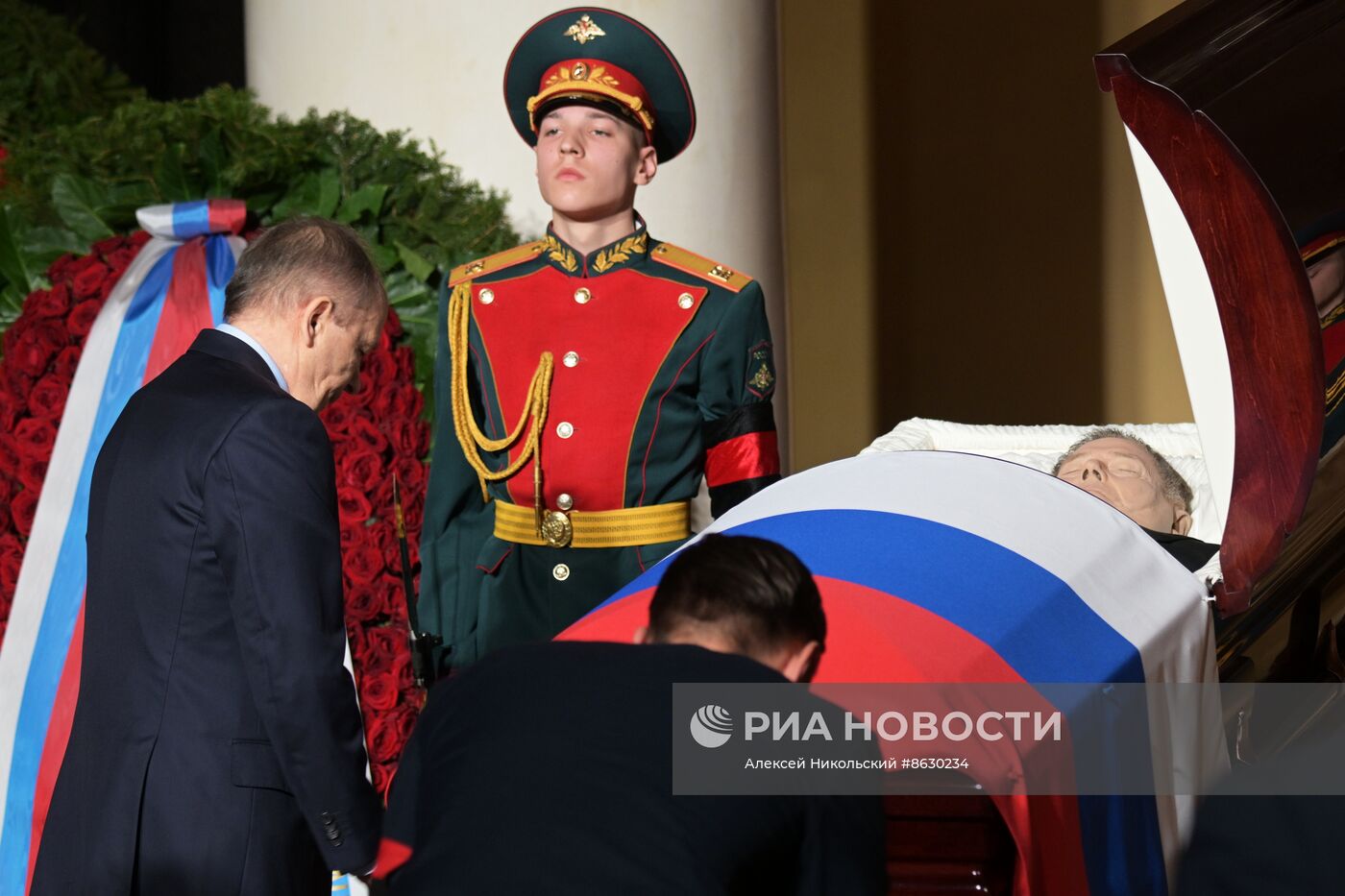 Прощание с председателем Верховного суда РФ В. Лебедевым