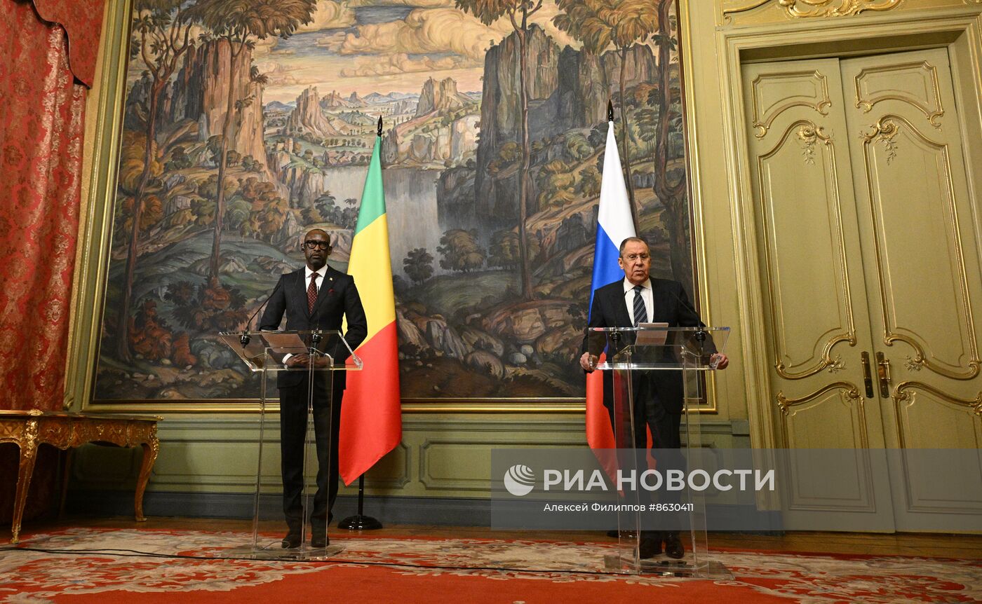 Встреча глав МИД РФ и Мали С. Лаврова и А. Диопа