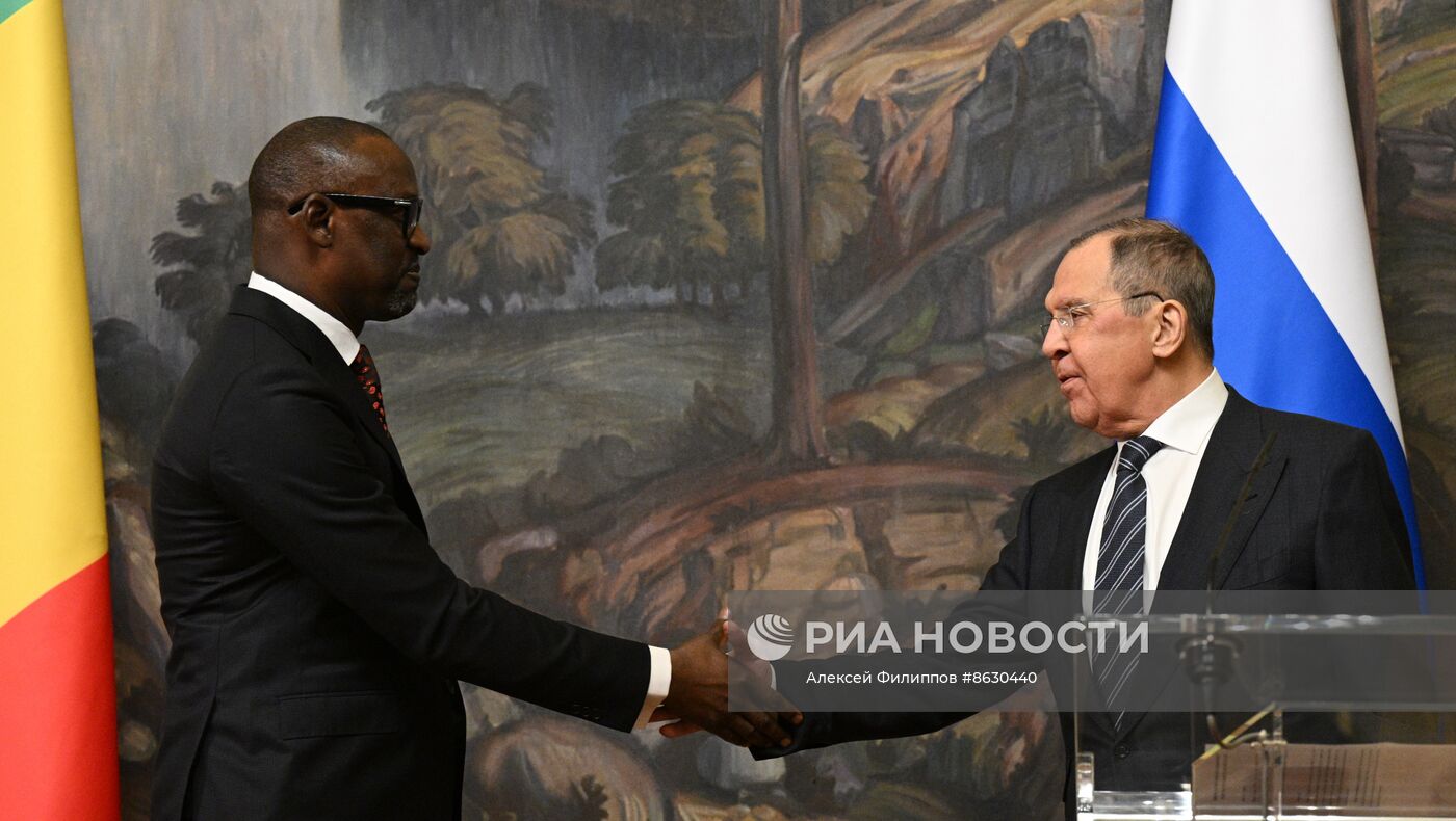 Встреча глав МИД РФ и Мали С. Лаврова и А. Диопа