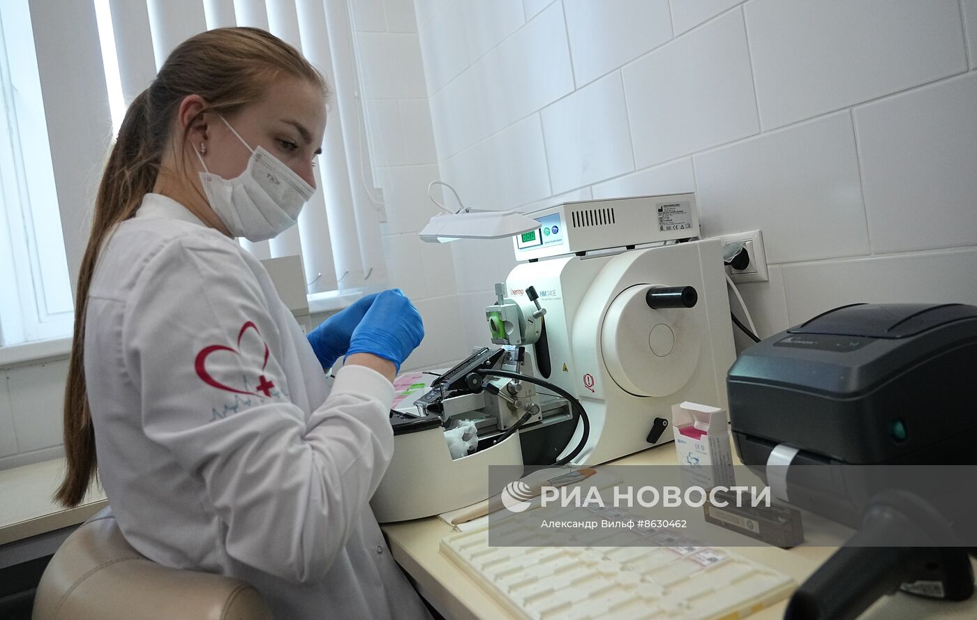 Мэр Москвы С. Собянин посетил клинический центр Коммунарка