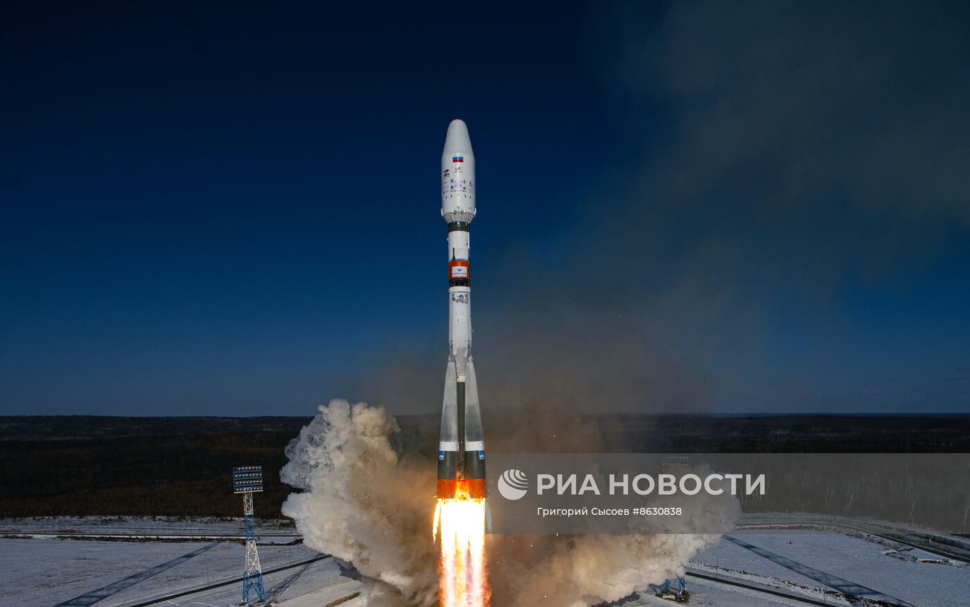 Запуск РН "Союз-2.1б" со спутником "Метеор-М" с космодрома Восточный