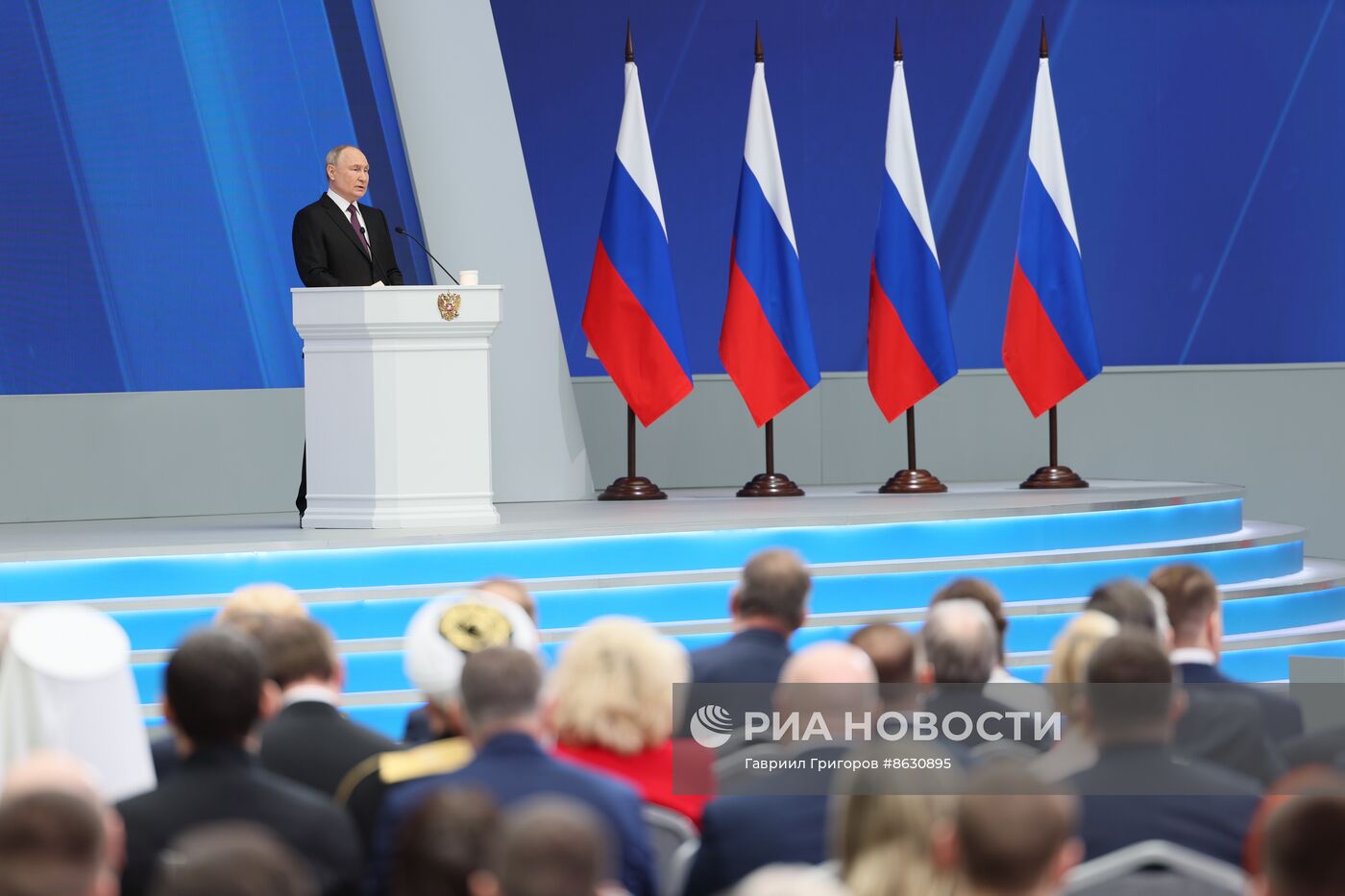 Послание президента РФ В. Путина Федеральному Собранию