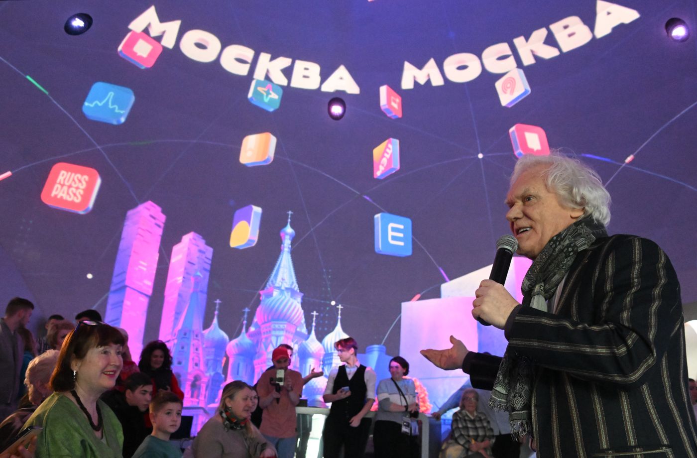 Выставка "Россия". Юрий Куклачев о жизни домашних животных в "умном" городе Москве