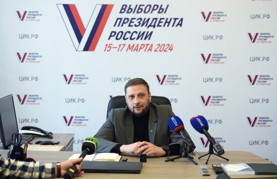 Пресс-конференция председателя избирательной комиссии ДНР Владимира Высоцкого