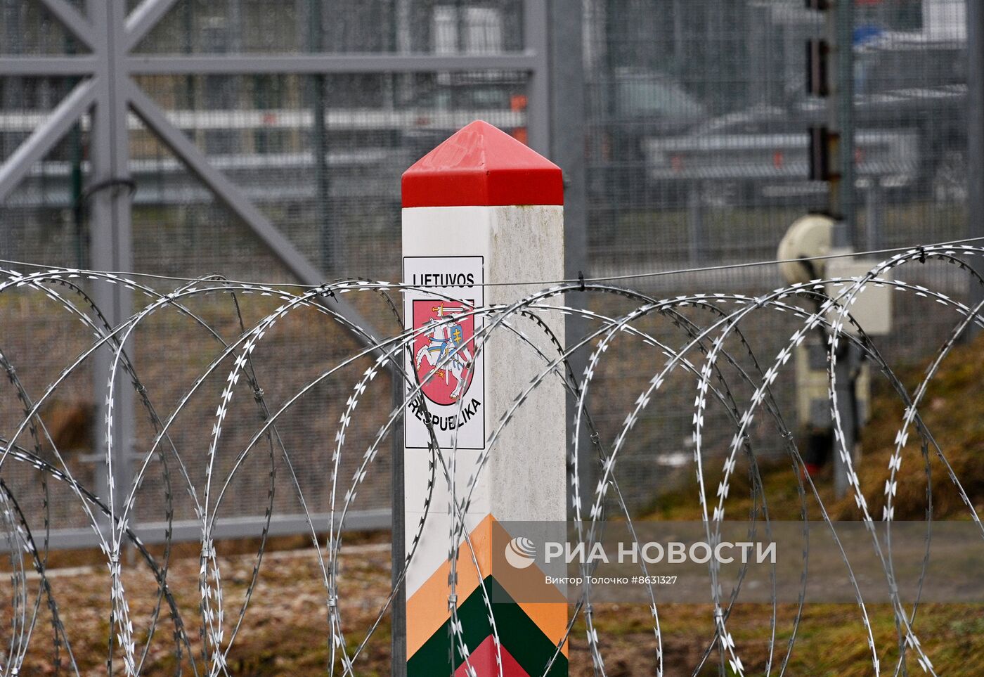 Последний день работы КПП "Котловка" на границе Белоруссии с Литвой