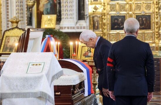 Отпевание бывшего премьера СССР Н. Рыжкова